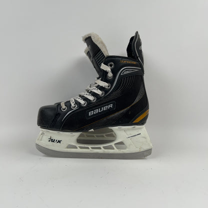 Bauer Supreme One20 Size 2 Hockey Skates
