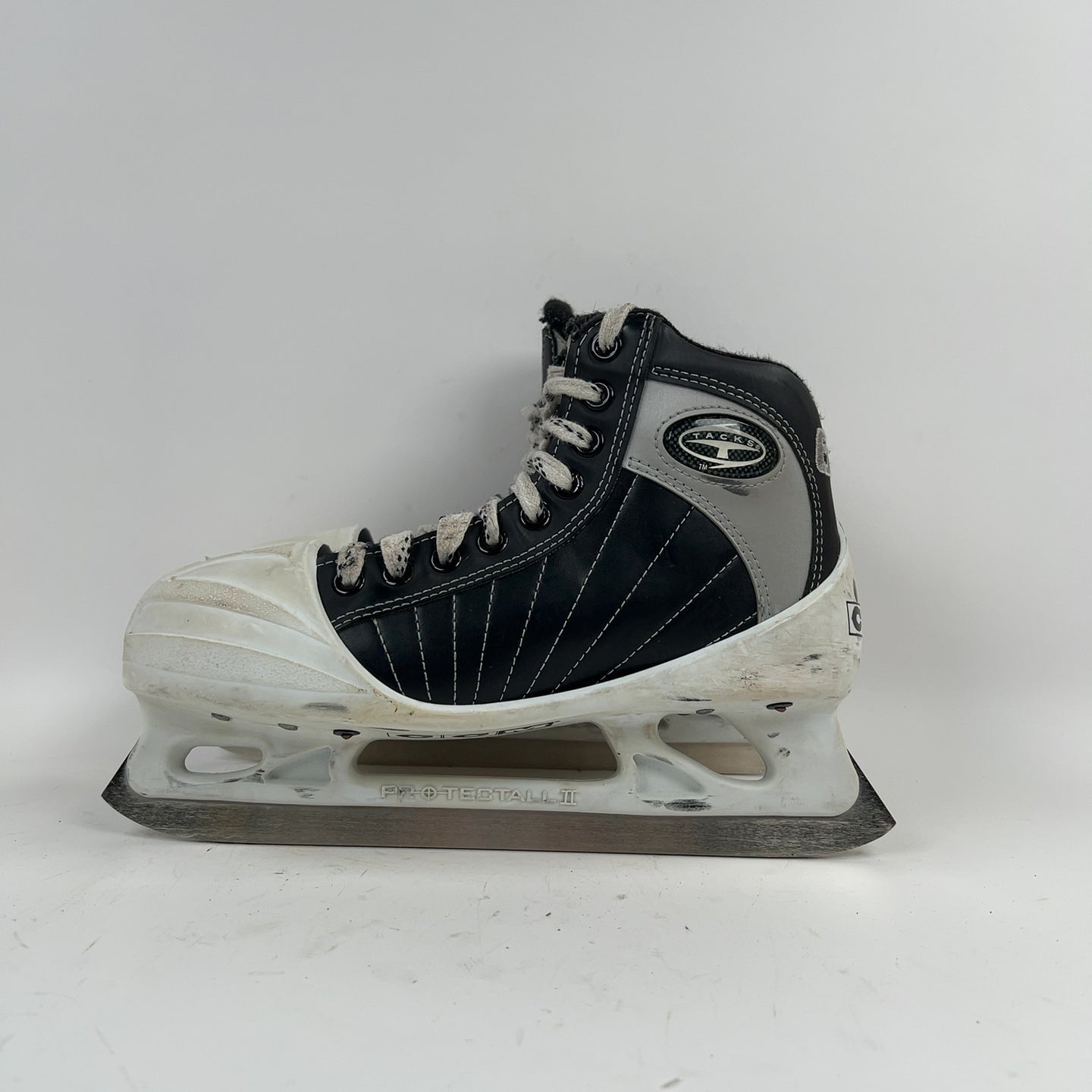 CCM 652 Super Tacks Size 6 Hockey Goalie Skates