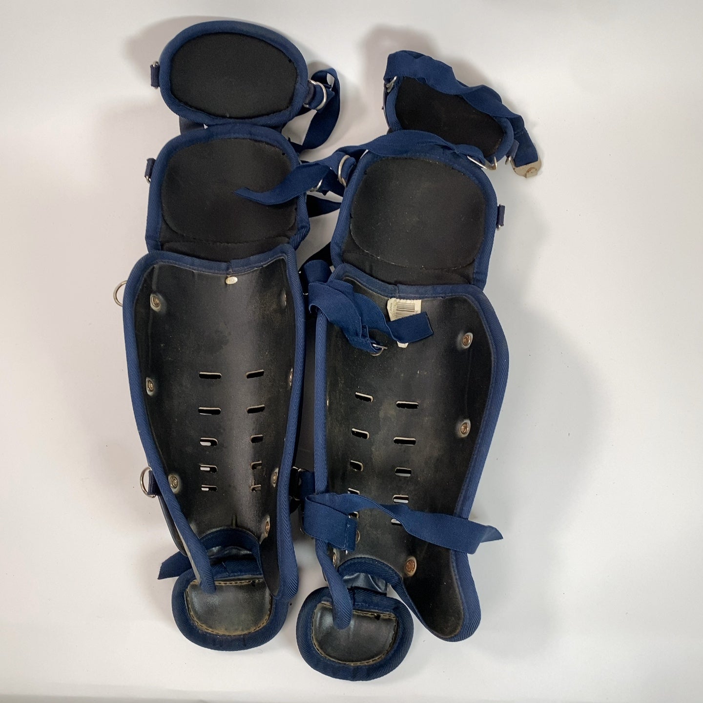 Rawlings 76DCW Senior 17" Catchers Shin Guards