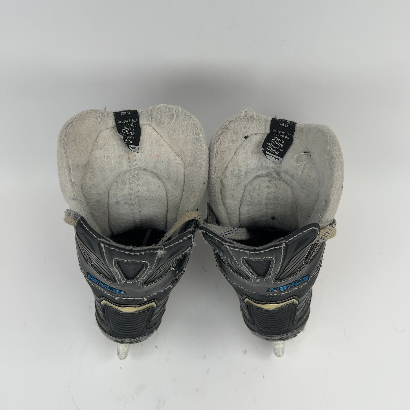 Bauer Nexus 7000 Size 1.5 Hockey Skates