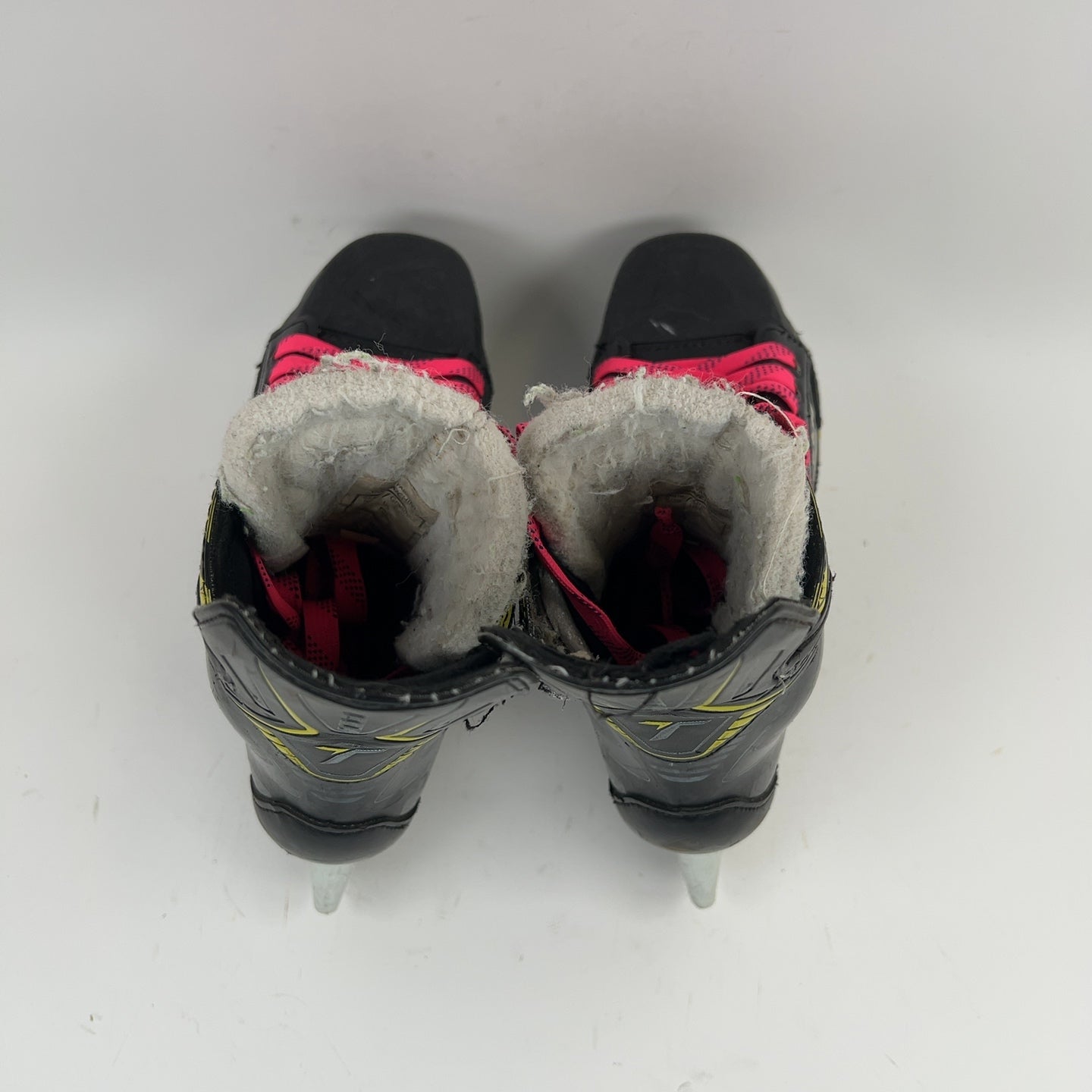 CCM Tacks 3092 Size 5 Hockey Skates