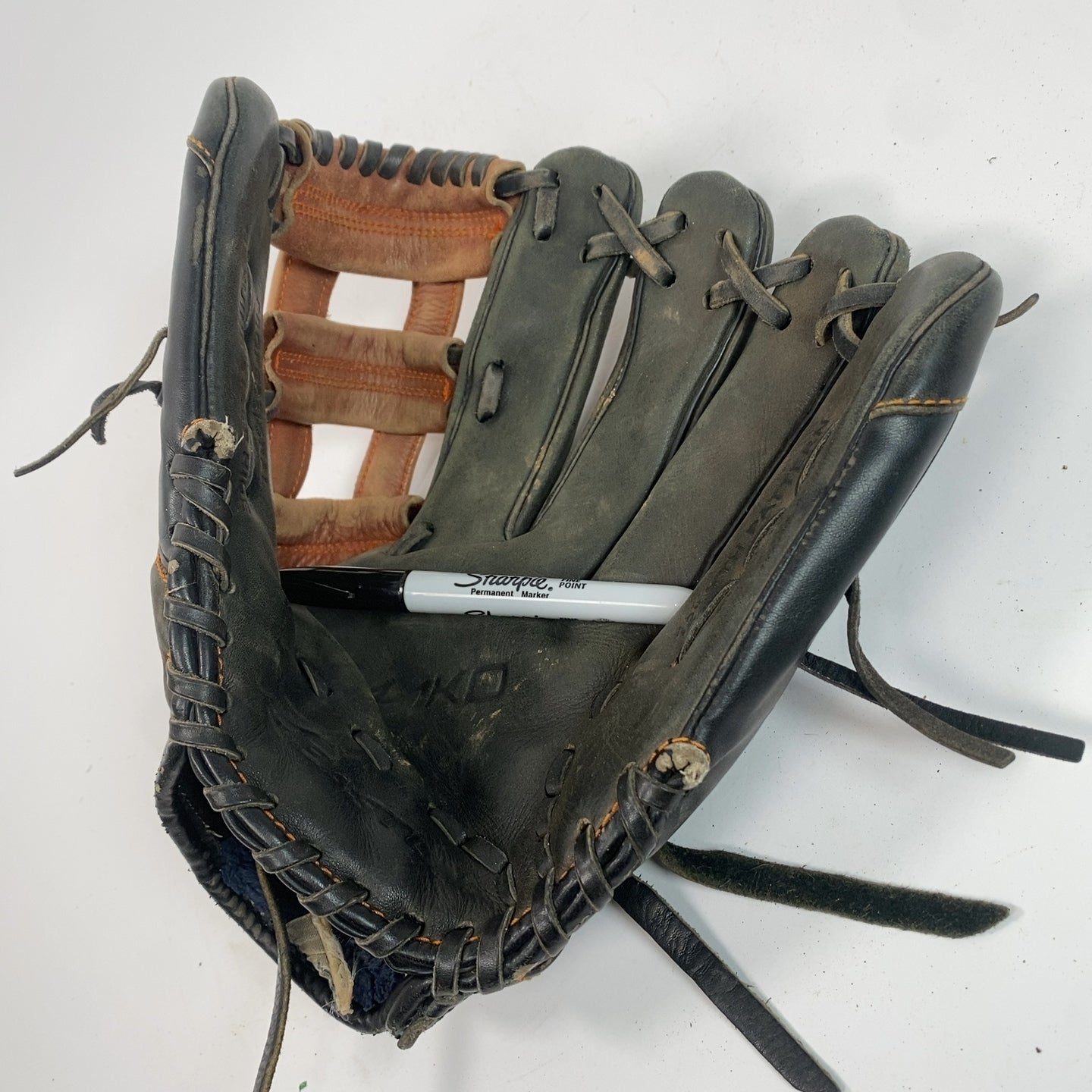 Easton Mako MKY1200 12" Right Hand Thrower Baseball Glove