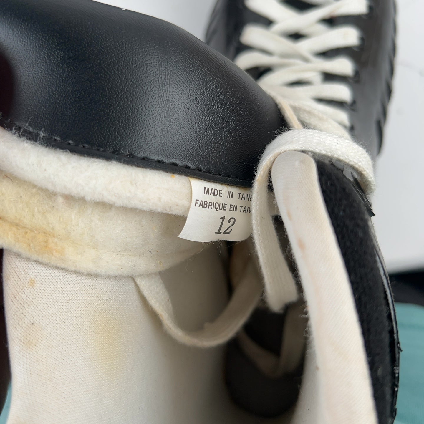 Tour Con 60 Series XL25 Size 12 Hockey Skates
