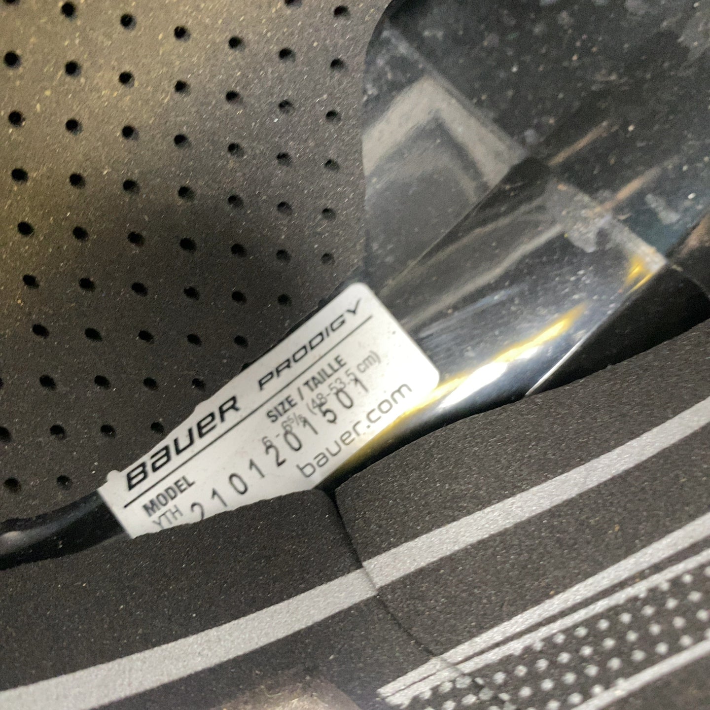 Bauer Prodigy Small 6 to 6 5/8 Youth Hockey Helmet